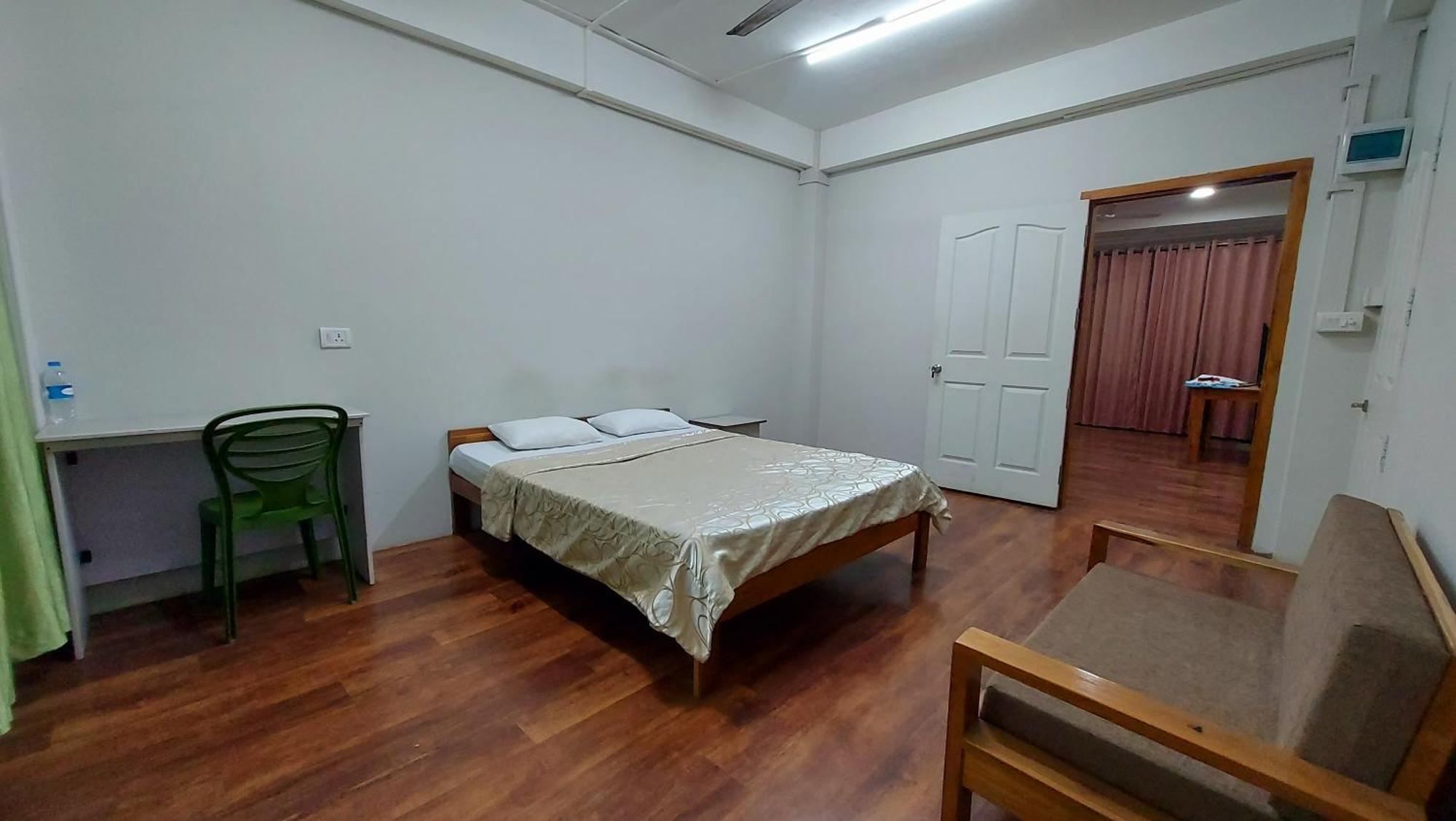 Hotel Dinthar Zara ไอซอล ภายนอก รูปภาพ